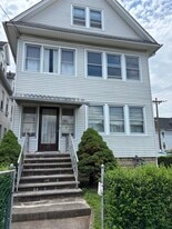 714 Linden Ave, Unit 2nd FL in Elizabeth, NJ - Building Photo