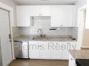 5156 5th Ave S in St. Petersburg, FL - Building Photo - Building Photo