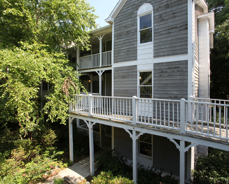 Birchwood Apartments in Durham, NC - Building Photo