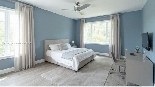 property at 1070 W 43rd Pl