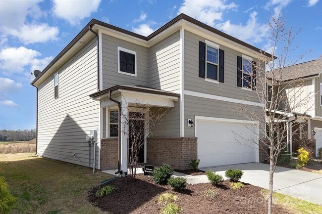 Room in House on Eastcott Ave in Unionville, NC - Building Photo - Building Photo
