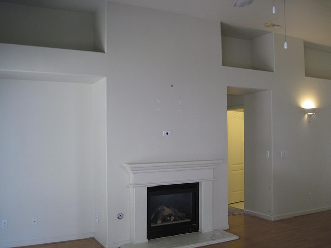 2630 E Omaha Ave in Fresno, CA - Building Photo - Building Photo