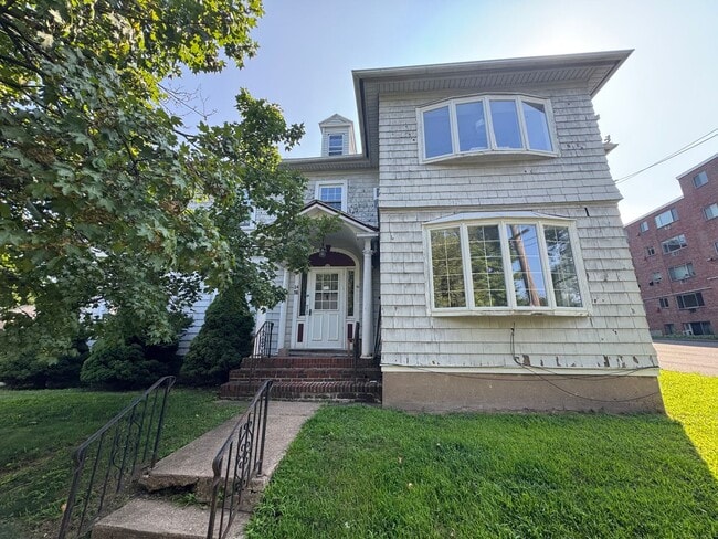 property at 16 Park Pl