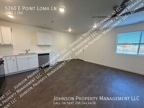 5760 E Point Loma Ln in Nampa, ID - Building Photo - Building Photo