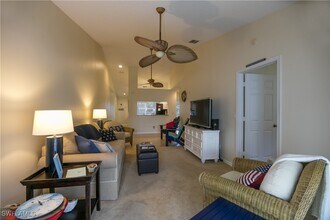 113 Wading Bird Cir in Naples, FL - Building Photo - Building Photo