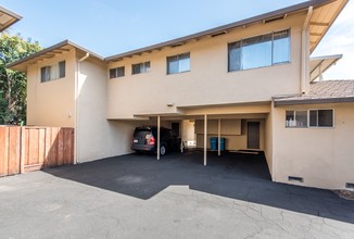 1295 Manchester Dr in Santa Clara, CA - Building Photo - Building Photo