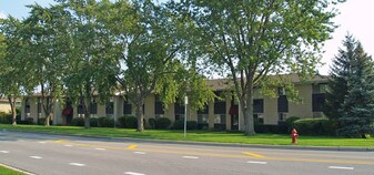 Hillcrest Place Apartments