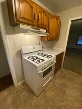 3112 S Vermont Ave in Independence, MO - Building Photo - Building Photo