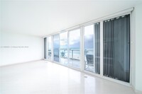 16445 Collins Ave, Unit WS-7B in Sunny Isles Beach, FL - Building Photo - Building Photo