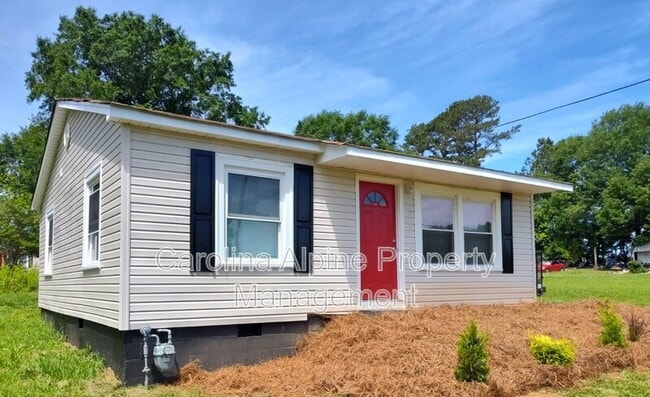 105 Bingo Ln in Dallas, NC - Building Photo - Building Photo