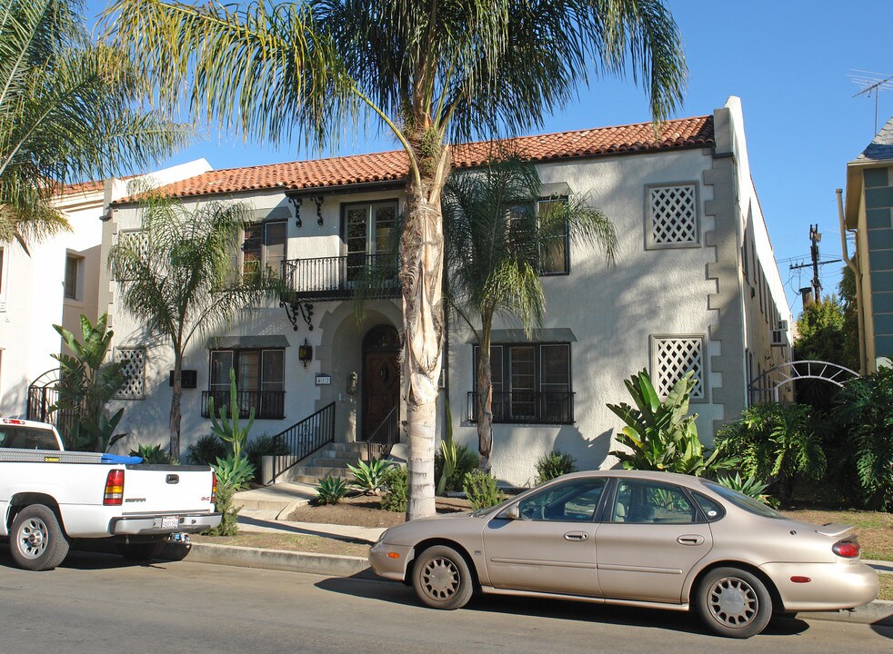 412 S Cochran Ave in Los Angeles, CA - Foto de edificio