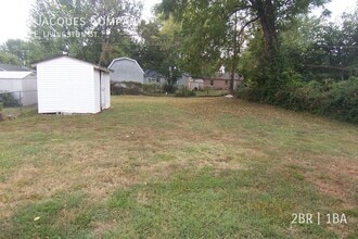 1426 E Livingston St in Springfield, MO - Building Photo - Building Photo