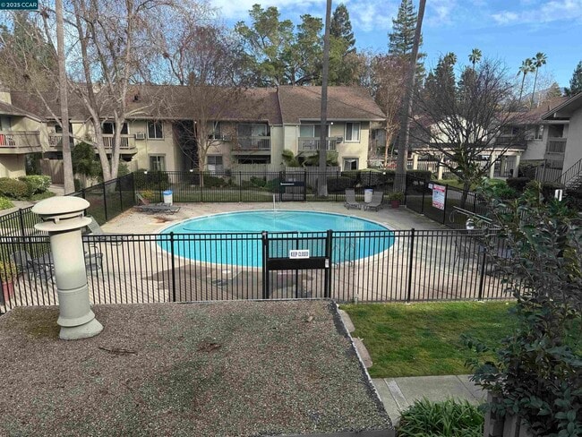 property at 2564 Walnut Blvd