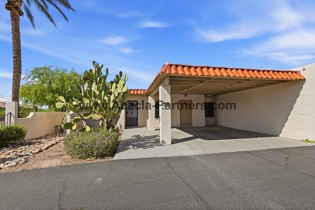 property at 2525 E Prince Rd