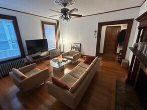 50 Dartmouth St in Somerville, MA - Building Photo - Building Photo