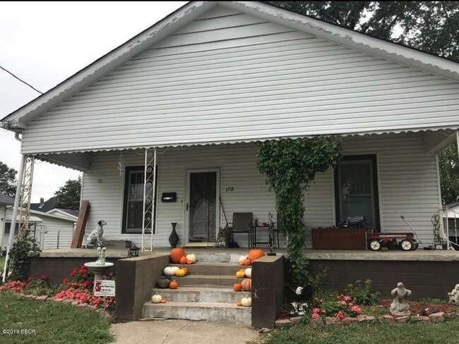 property at 1212 Barham Ave