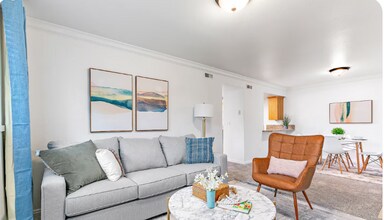 5750 S 900 E in Murray, UT - Building Photo - Building Photo