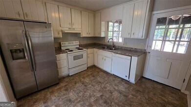 1824 Poinsetta Dr in Acworth, GA - Building Photo - Building Photo