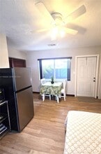 10762 SW 61st Terrace in Miami, FL - Building Photo - Building Photo