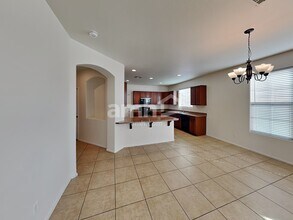 15179 W Montecito Ave in Goodyear, AZ - Building Photo - Building Photo