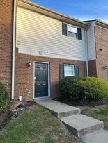 1325 Trent Blvd in Lexington, KY - Building Photo