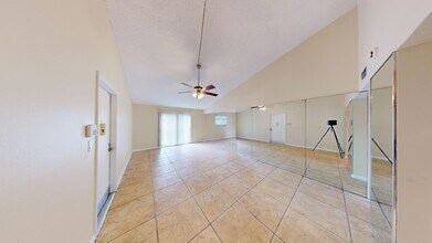 50 SE 12th St in Boca Raton, FL - Building Photo - Building Photo