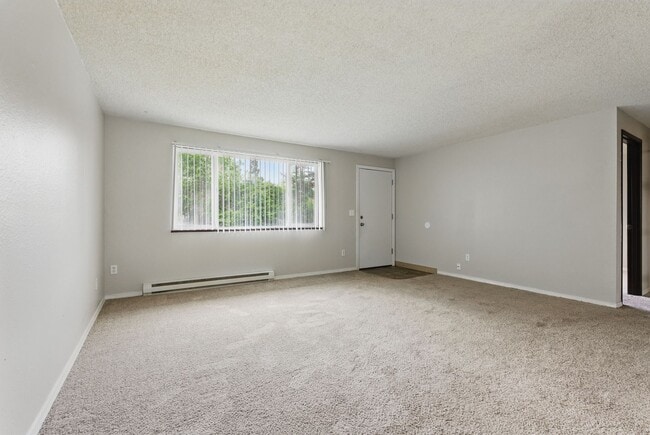8631 SE Insley St in Portland, OR - Building Photo - Building Photo