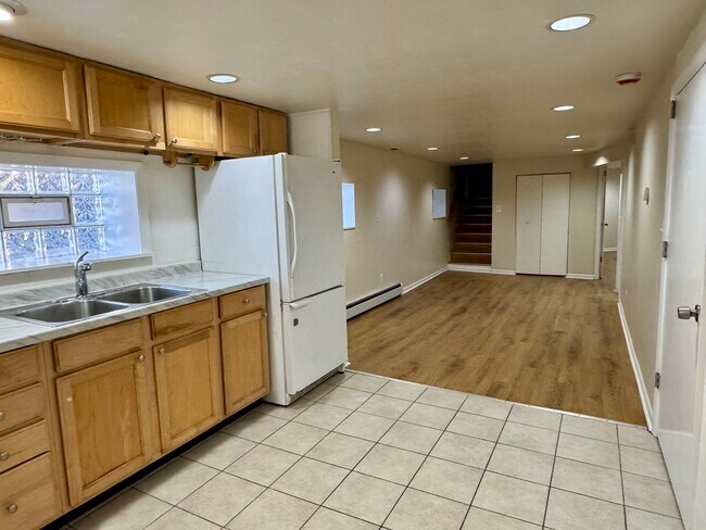 5800 N Melvina Ave, Unit G in Chicago, IL - Building Photo - Building Photo