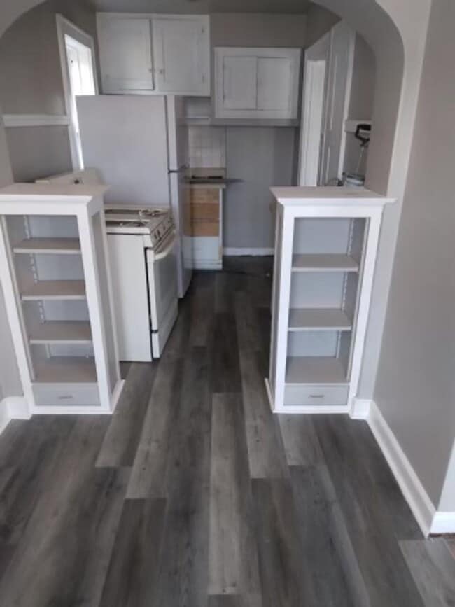 5302 W Burnham St in West Milwaukee, WI - Building Photo - Building Photo