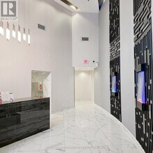 80 Absolute Ave in Mississauga, ON - Building Photo - Building Photo