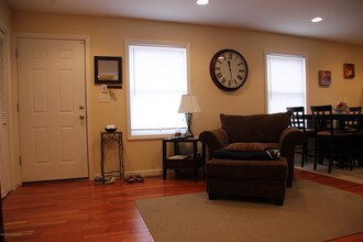 20 Main St-Unit -A in Port Monmouth, NJ - Building Photo - Building Photo