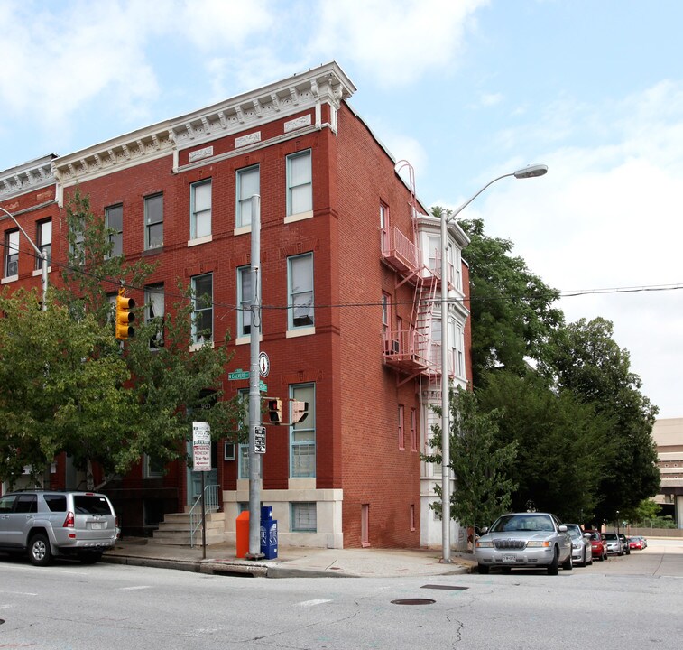 901 N Calvert St in Baltimore, MD - Foto de edificio