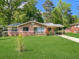 244 E Haven Dr in Birmingham, AL - Building Photo