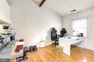 258 S 9th St in Philadelphia, PA - Building Photo - Building Photo