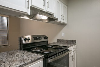 Canoan Village in Albuquerque, NM - Building Photo - Building Photo