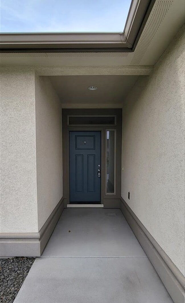 1299 N Oklahoma Pl in Kennewick, WA - Building Photo - Building Photo