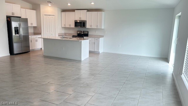 12195 Savanna Lks Blvd in Lehigh Acres, FL - Building Photo - Building Photo