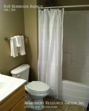 848 W Berwood Ave in Vadnais Heights, MN - Building Photo - Building Photo