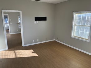 205 Baker St in Glennville, GA - Building Photo - Building Photo