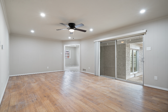 5138 Breakwood Dr in Dallas, TX - Building Photo - Building Photo