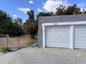 25075 Court St in Loma Linda, CA - Building Photo - Building Photo
