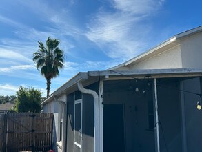 6142 Lanshire Dr in Tampa, FL - Building Photo - Building Photo