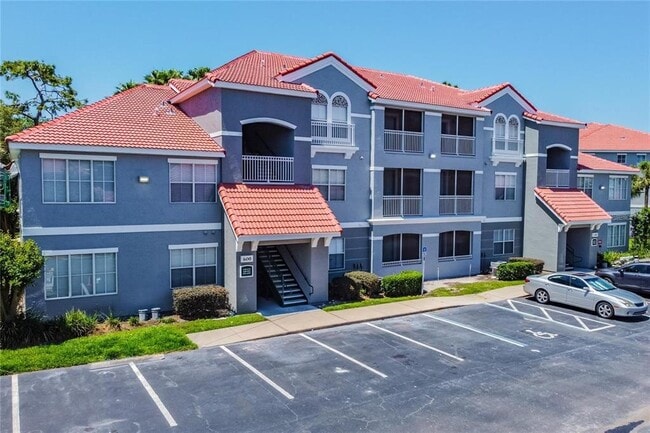 property at 18001 Richmond Pl Dr