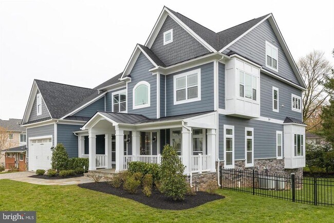 property at 6829 Rosemont Dr
