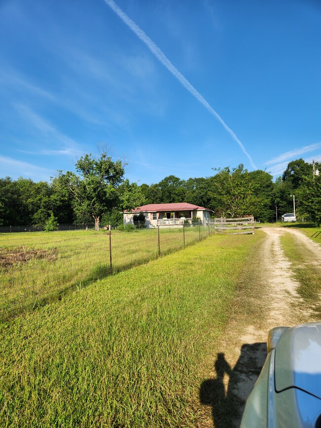 property at 1089 Three Notch Rd