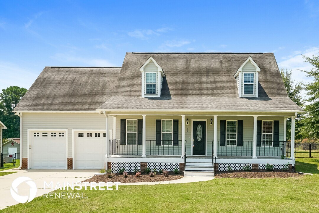 18 Gardner Lake Dr in Willow Spring, NC - Building Photo