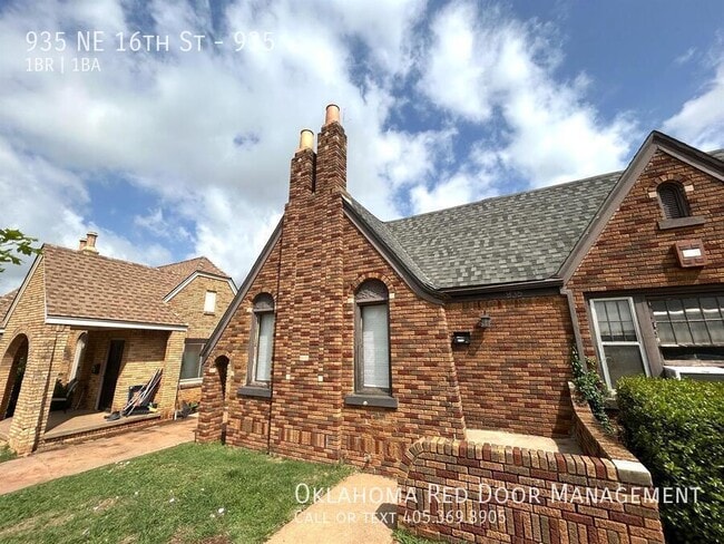 property at 935 NE 16th St