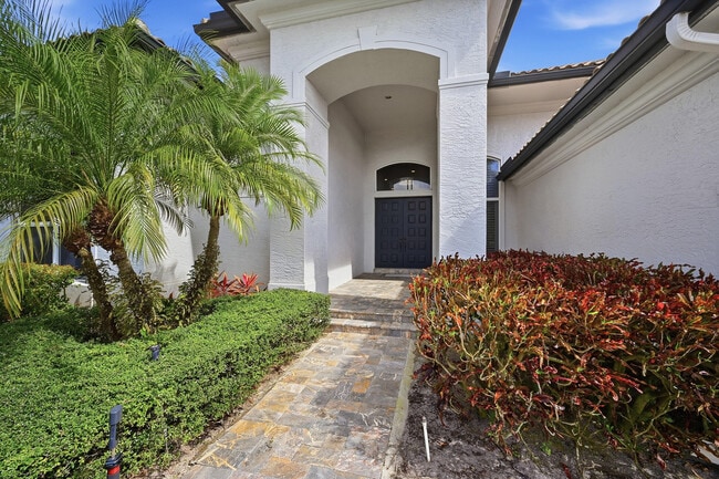 5006 NW 24th Cir in Boca Raton, FL - Building Photo - Building Photo