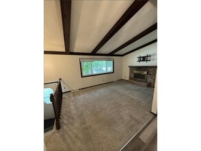 571 County Rd B E in Maplewood, MN - Building Photo - Building Photo