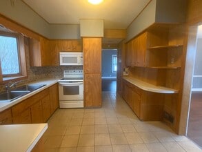 411 S 5th Ave in Hoopeston, IL - Building Photo - Building Photo